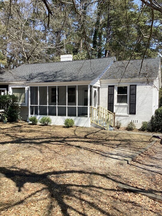 5123 Kilbourne Rd in Columbia, SC - Building Photo