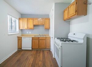 2104 Virginia Dr in Wichita Falls, TX - Building Photo - Building Photo