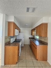 918 Gerald Ave in Lehigh Acres, FL - Building Photo - Building Photo