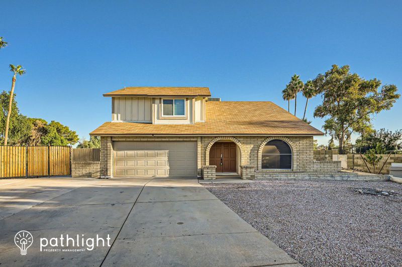 18207 N 46th Dr in Glendale, AZ - Building Photo