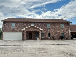 1424 N Market Loop in Baytown, TX - Building Photo - Building Photo