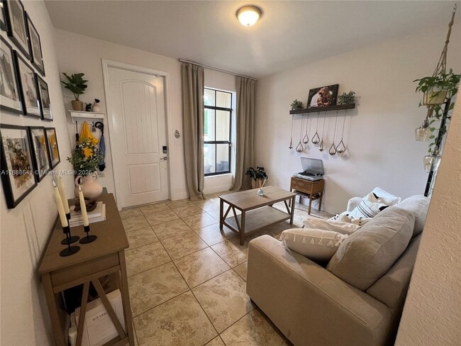 17543 SW 153rd Path in Miami, FL - Building Photo - Building Photo