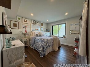 35 Hunnewell Ave in Boston, MA - Building Photo - Building Photo