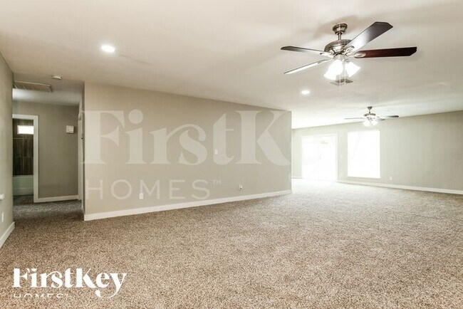 8038 W Windrose Dr in Peoria, AZ - Foto de edificio - Building Photo
