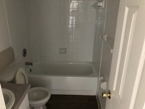 Urban Square in Orlando, FL - Foto de edificio - Building Photo