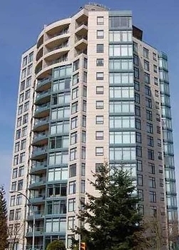 The Monarch in Burnaby, BC - Building Photo