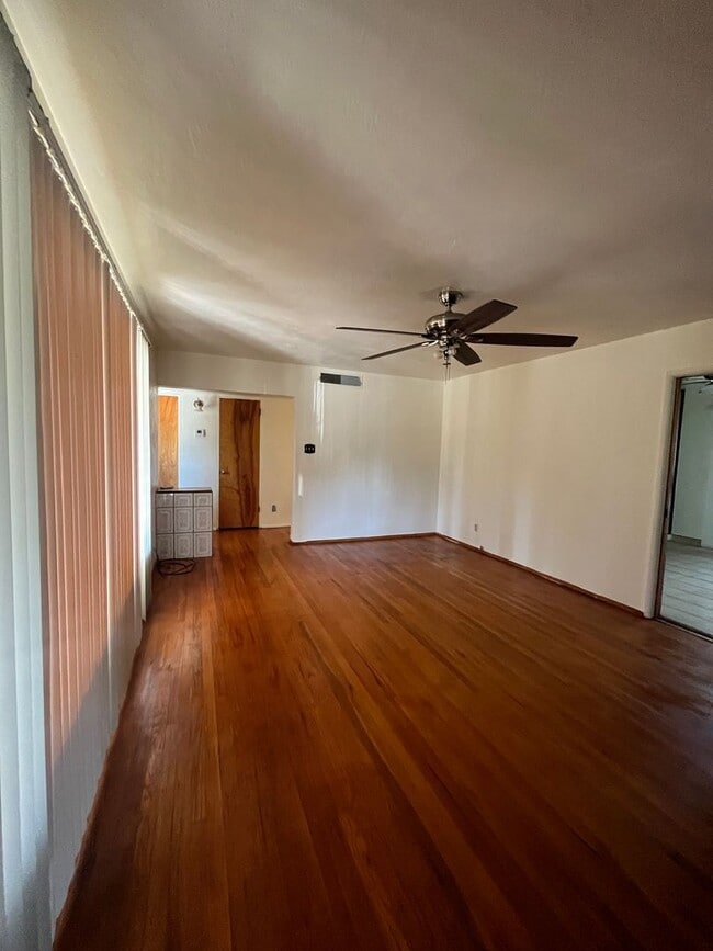 1503 Norboe Ave in Corcoran, CA - Building Photo - Building Photo