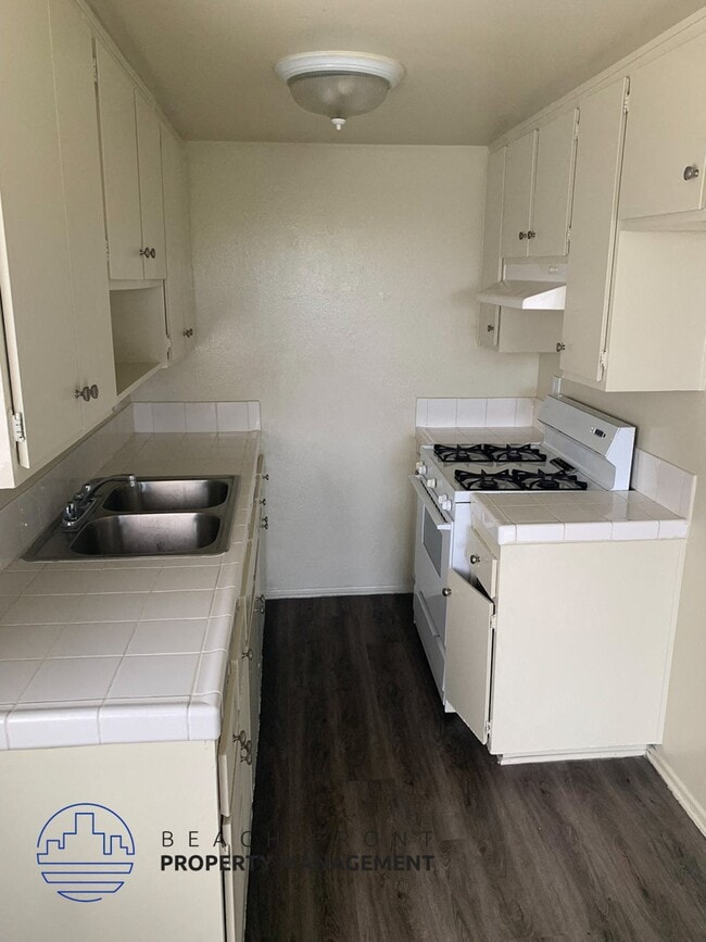 1310 W. D Street in Wilmington, CA - Building Photo - Building Photo