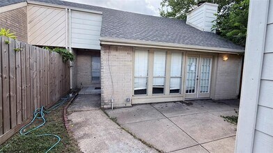 4106 Boone Rd in Houston, TX - Building Photo - Building Photo