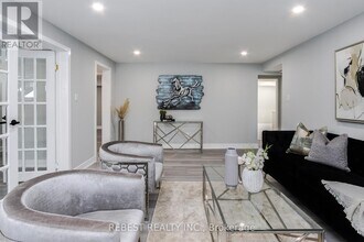 92 Lillian Crescent in Barrie, ON - Building Photo - Building Photo