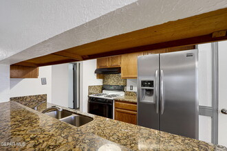6032 Belladonna Cir in El Paso, TX - Building Photo - Building Photo