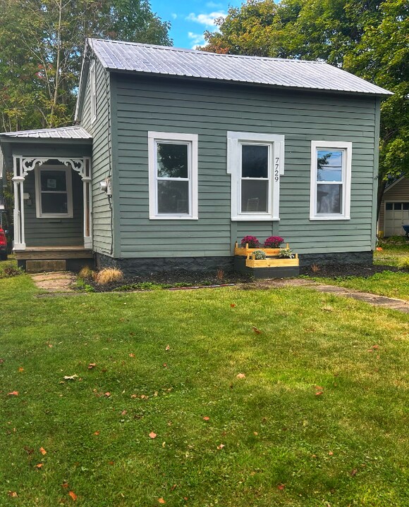 7729 Dewitt St in Lowville, NY - Building Photo