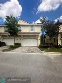 2911 Cascada Isle Way in Hollywood, FL - Foto de edificio - Building Photo