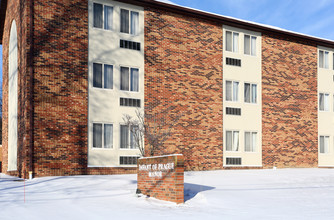 Infant of Prague Manor in Warren, OH - Building Photo - Building Photo