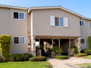 1148-1156 W Valencia Dr in Fullerton, CA - Building Photo - Building Photo