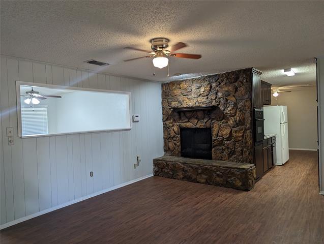 2111 Laura Ln photo'