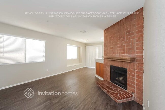 15395 Villaba Rd in Fontana, CA - Building Photo - Building Photo