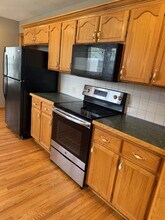 822 SW Montana Ridge Dr in Grain Valley, MO - Building Photo - Building Photo