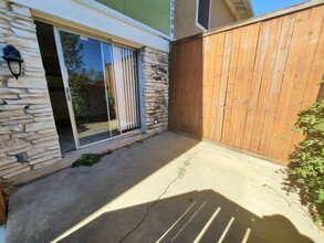 7206 Creekside Dr in Austin, TX - Building Photo - Building Photo