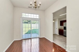 10009 Barbee Dr in Charlotte, NC - Building Photo - Building Photo