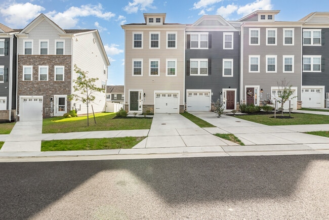 property at 5063 Silver Oak Dr