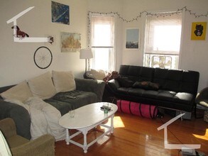 4 Litchfield St in Boston, MA - Foto de edificio - Building Photo