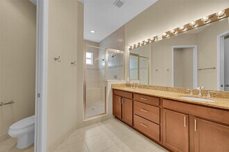 12805 NW 83rd Ct in Parkland, FL - Building Photo - Building Photo