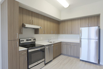 Jesse Quinn Apartments in Forest Grove, OR - Building Photo - Interior Photo