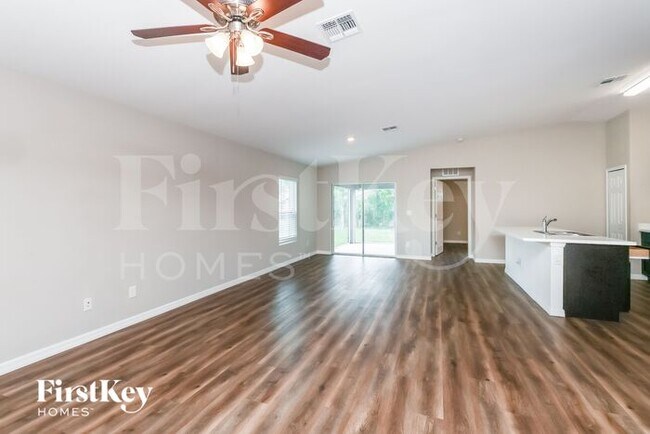 133 NE 9th Ct in Cape Coral, FL - Building Photo - Building Photo