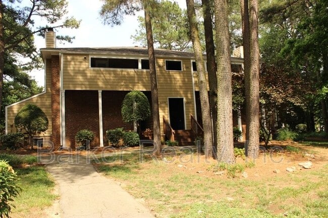property at 3239 Mill Run