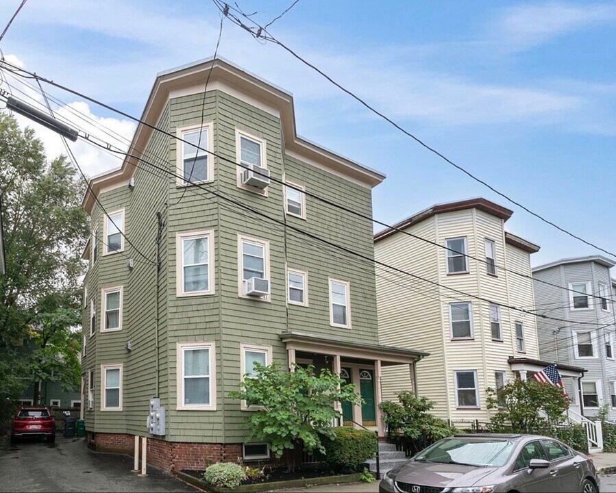 24 Speridakis Terrace in Cambridge, MA - Building Photo