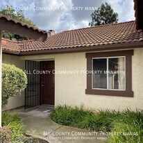 5647 Boot Way in Oceanside, CA - Building Photo