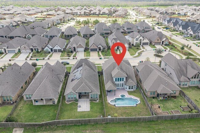 2334 Calm Channel Ct in Sienna, TX - Building Photo - Building Photo