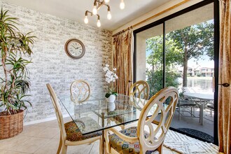 79804 Olympia Fields in La Quinta, CA - Building Photo - Building Photo