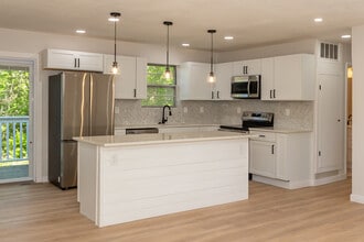 13 Leisure Rd in Eldon, MO - Building Photo - Building Photo