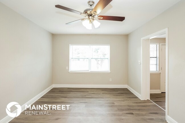 832 Bethune Dr in Orlando, FL - Building Photo - Building Photo