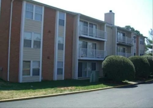 8410 Donovan Ct in Richmond, VA - Building Photo - Building Photo