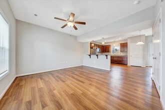 New River Townhomes in Christiansburg, VA - Foto de edificio - Building Photo