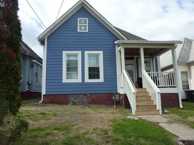 property at 207 16th St