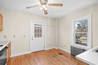 78 Essex St in Marlborough, MA - Building Photo - Building Photo