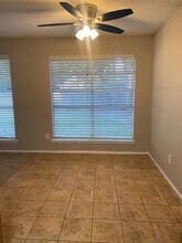 2915 Early Turn Dr in Webster, TX - Building Photo - Building Photo