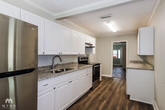 1308 E New Orleans Ave in Tampa, FL - Building Photo - Building Photo