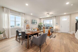 5804 Rotunda View in Austin, TX - Building Photo