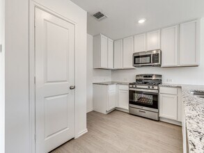 14820 Razorbill Dr in Oklahoma City, OK - Building Photo - Building Photo