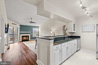 3311 Wyndham Cir in Alexandria, VA - Building Photo - Building Photo