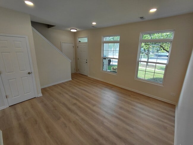 7214 Bradley Dr in Plainfield, IL - Building Photo - Building Photo
