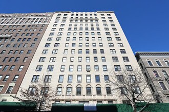 203 W 106th St in New York, NY - Building Photo - Building Photo