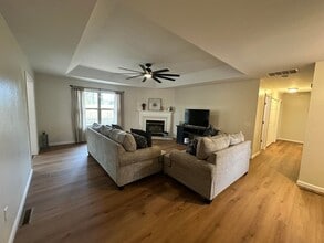 4607 S Falcon Ct in Battlefield, MO - Building Photo - Building Photo