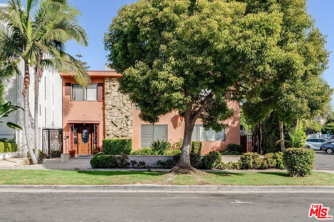 1115 Euclid St in Santa Monica, CA - Building Photo