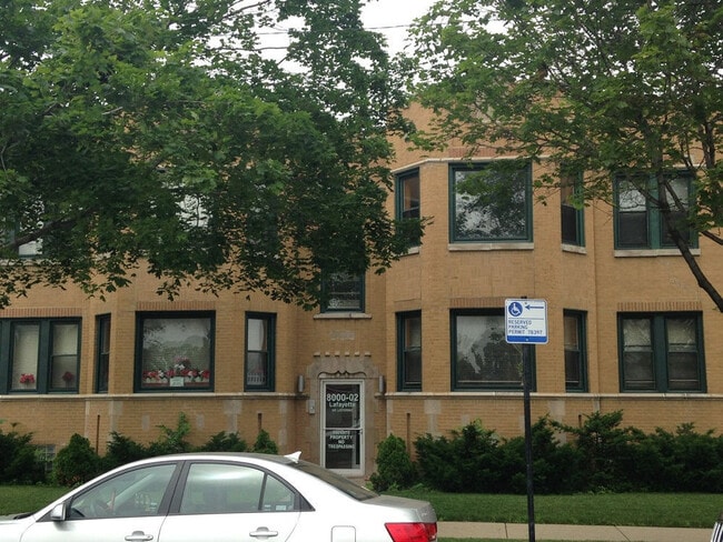 8000-02 S. Lafayette Avenue in Chicago, IL - Building Photo - Building Photo